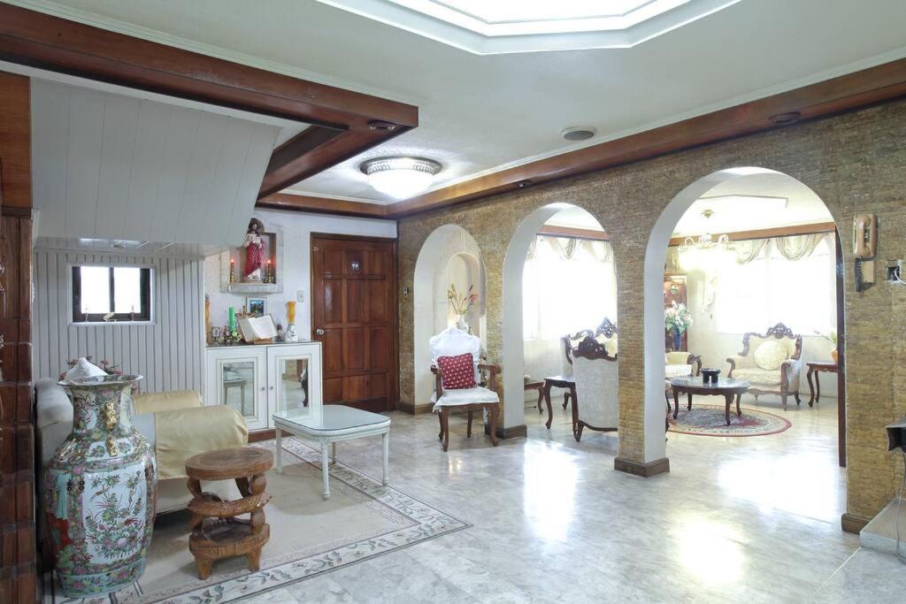 Big House In Quezon City Манила Екстериор снимка