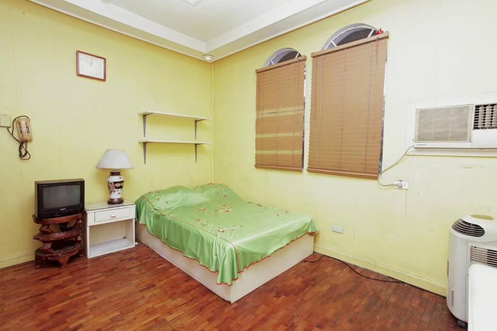 Big House In Quezon City Манила Екстериор снимка