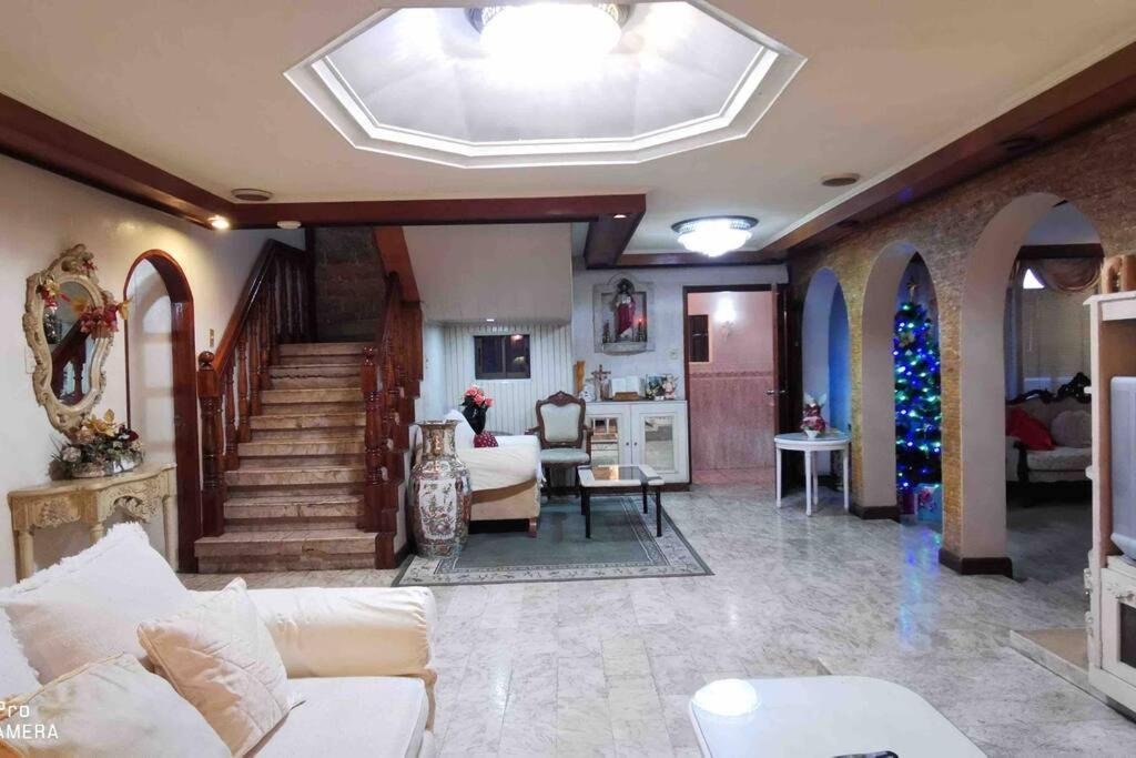 Big House In Quezon City Манила Екстериор снимка