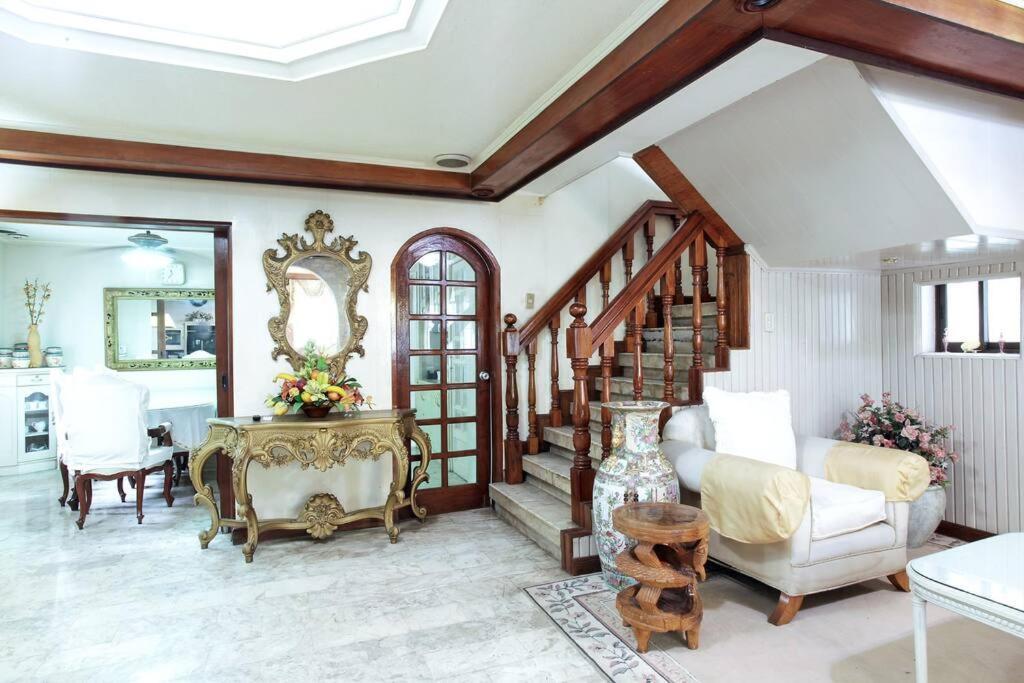 Big House In Quezon City Манила Екстериор снимка